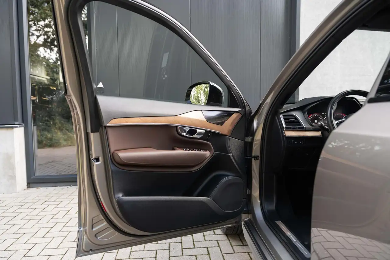 Volvo XC90 T8 R-Design Pano 360 H&K HUD Pilot Assist 22'', миниатюра 19