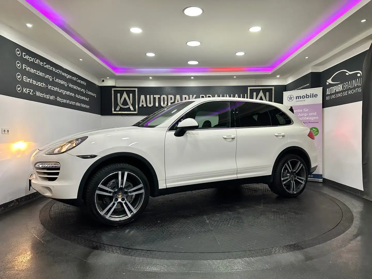 Porsche Cayenne 3.0 Tiptronic Diesel *LEDER* Weiß - 2