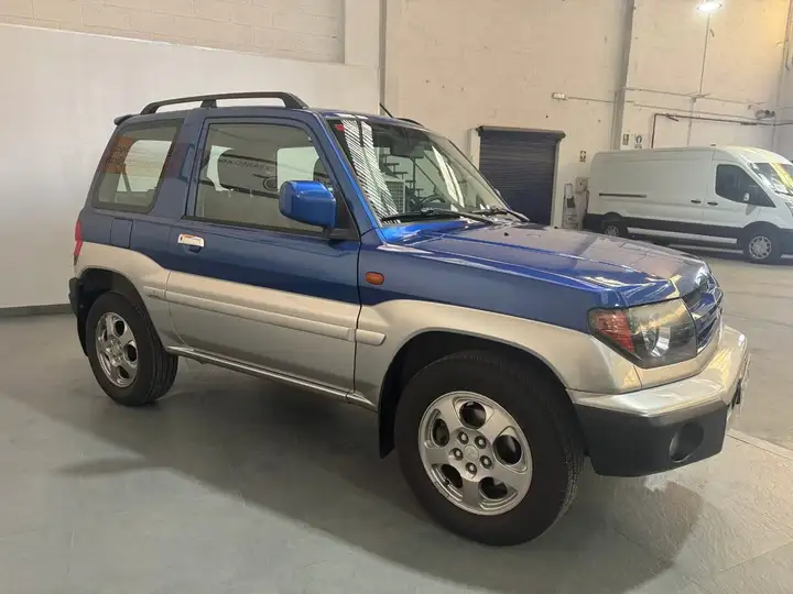 Mitsubishi Montero iO 1.8 GDI Base 2000, foto 5