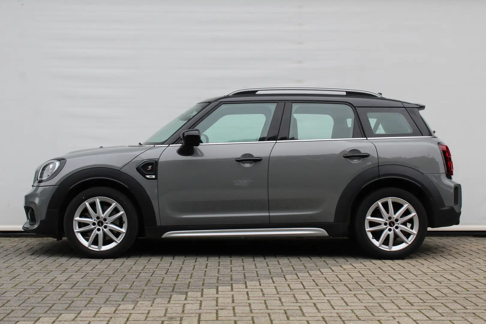 MINI John Cooper Works Countryman S JCW Automaat / JCW Sportstoelen / LED / Navigati Grijs - 2