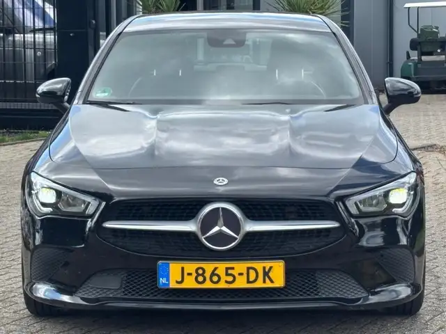 Mercedes-Benz CLA view 2
