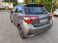 Toyota Yaris Hybrid Style Selection Grau - thumbnail 3