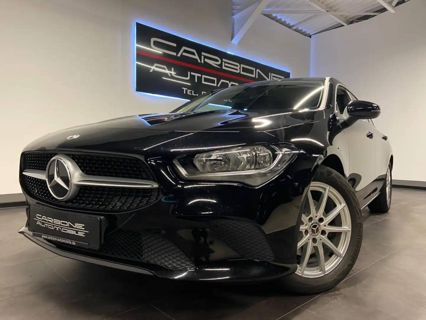 Mercedes-Benz CLA 180 **Virtual+Navi+Virtual** Schwarz - 1