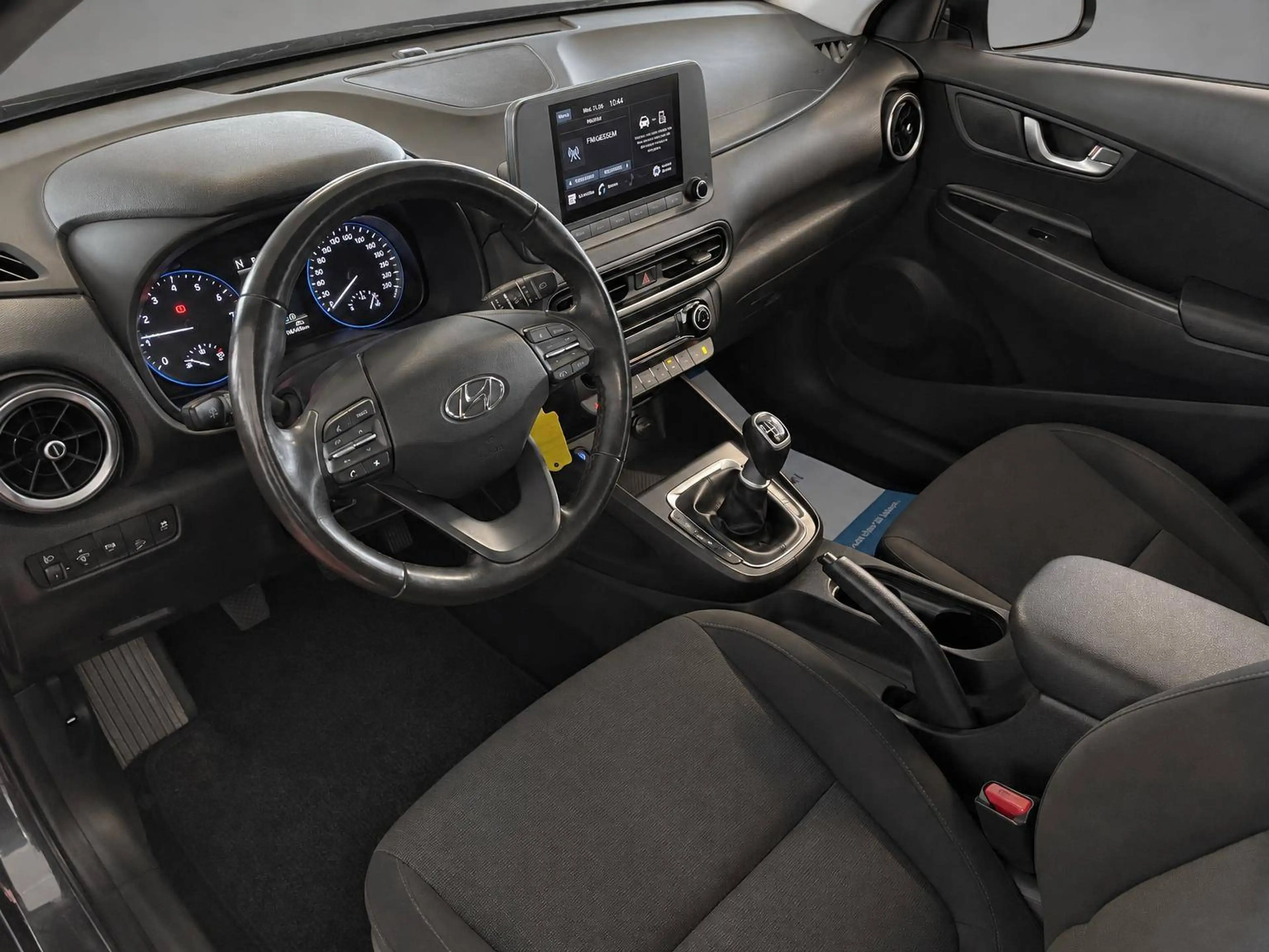 Hyundai KONA Select Mild-Hybrid 2WD — photo 10