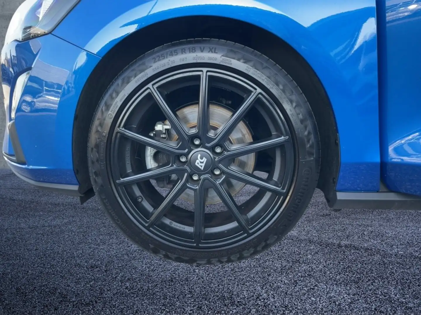 Ford Focus Traveller Cool&Connect 1l 155PS M6 Blau - 2