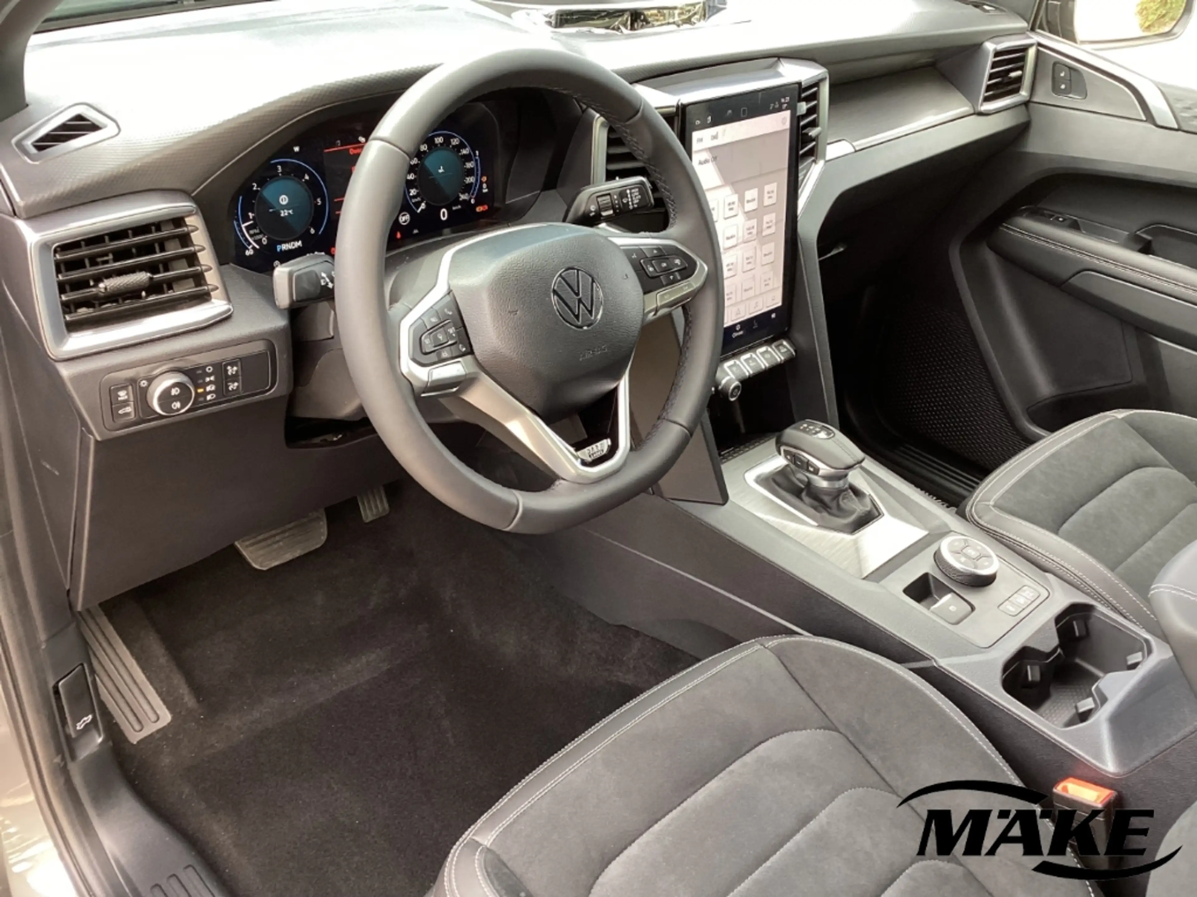 Volkswagen Amarok Dark Label 3.0 TDI 4MOTION 20'' AHK RFK IQ.L — photo 13