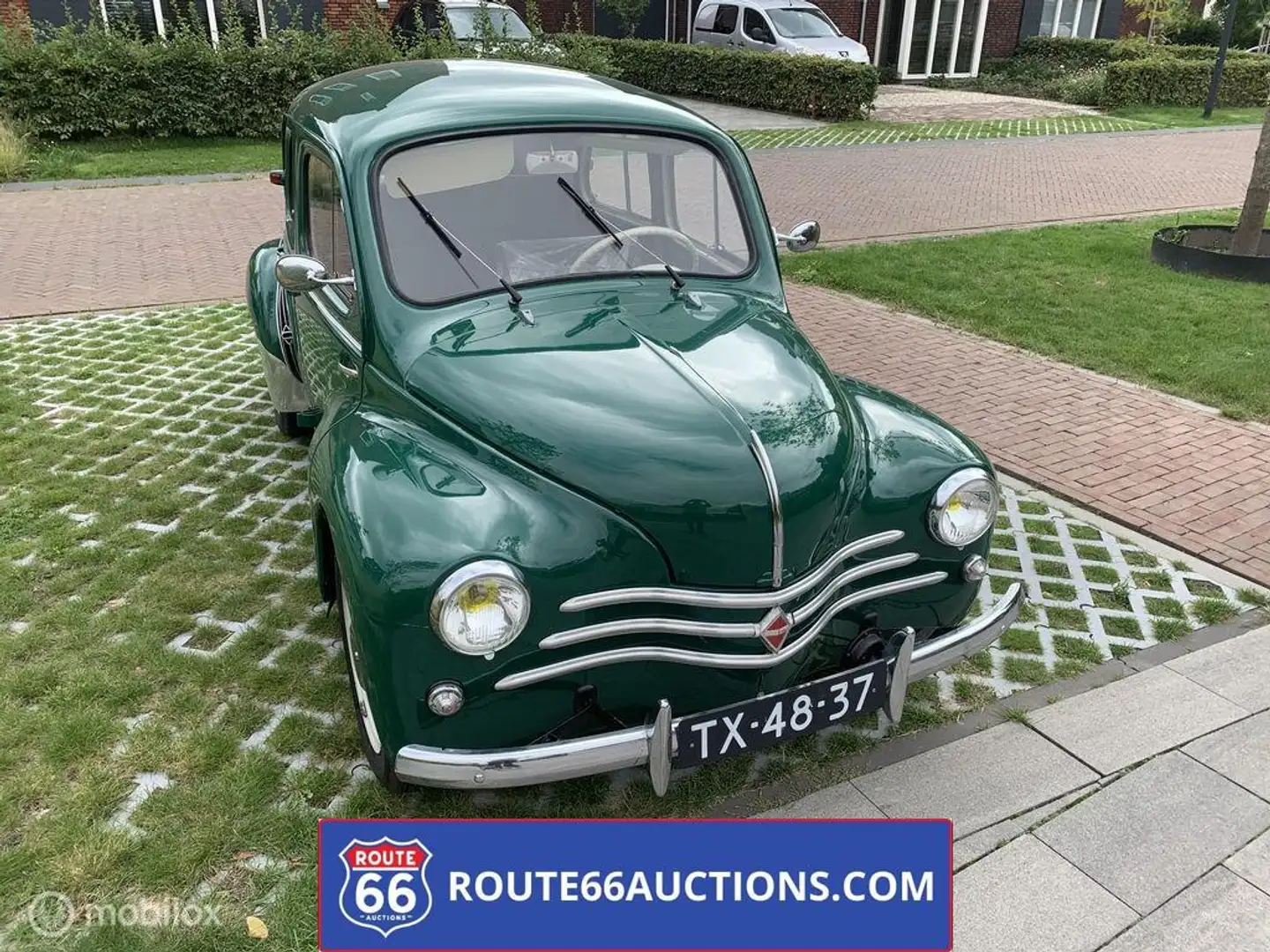 Renault R 4 CV Schwarz - 1