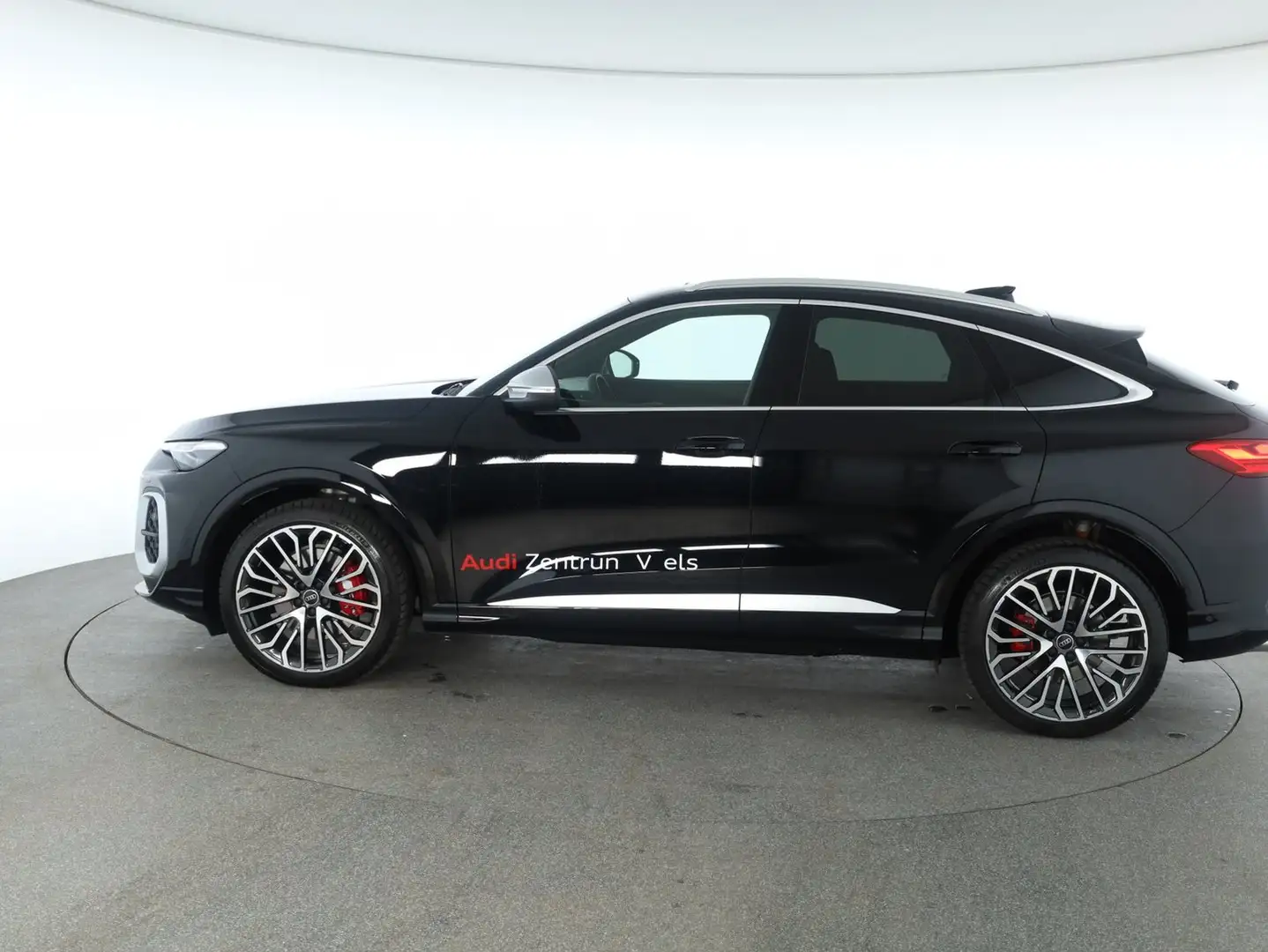 Audi SQ5 TFSI Schwarz - 2