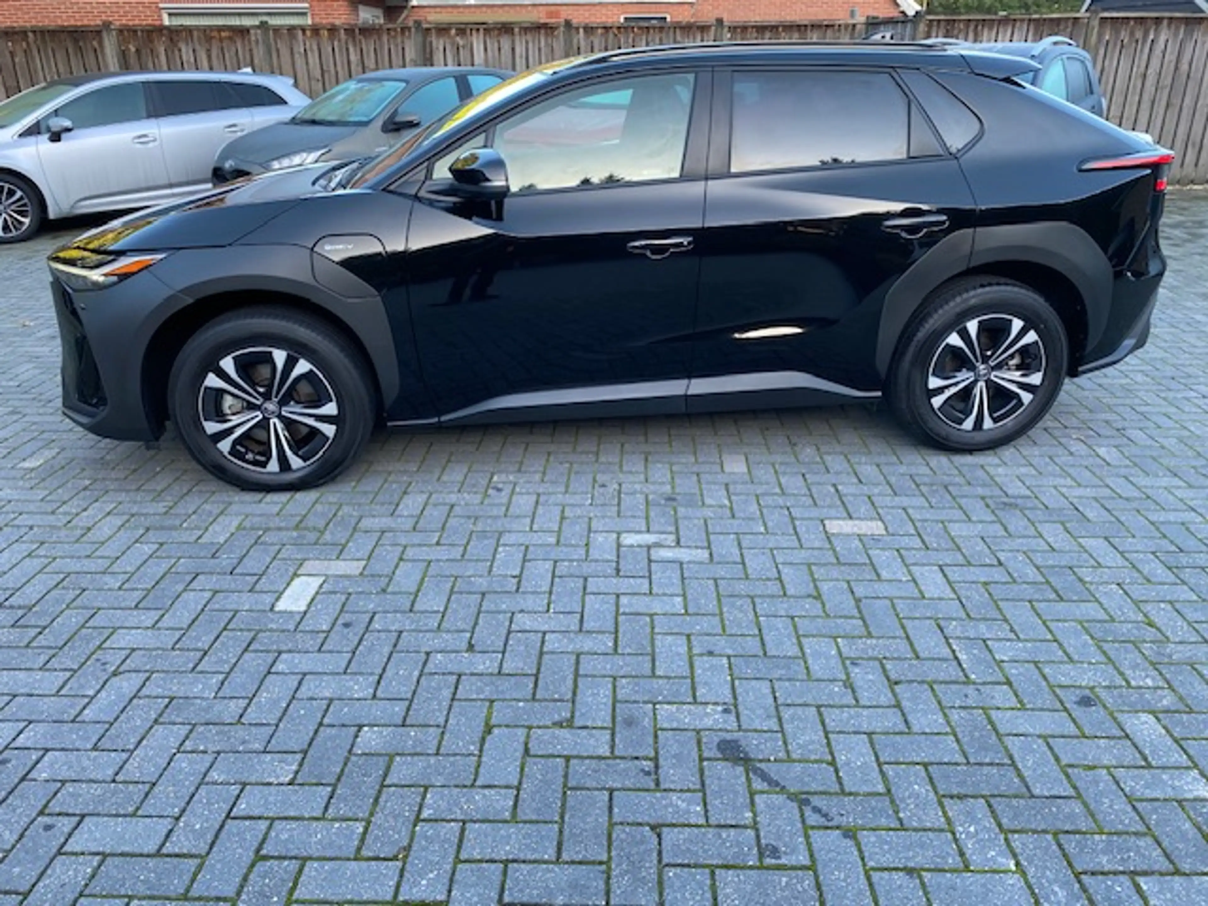 Toyota bZ4X Business Pl. 71kWh 360 GRADEN CAMERA DODEHOEK ELEKT ACHTERKLEP STUUR/STOELVERW — photo 3