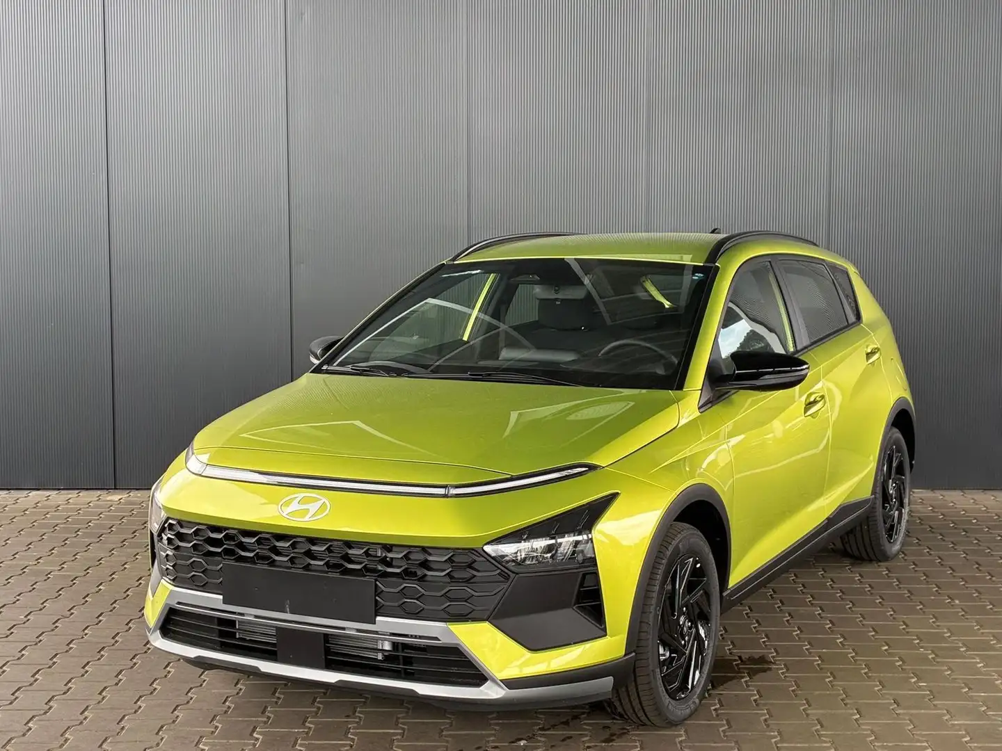 Hyundai BAYON Blackline 6MT / PDC m. Kamera Sitz & Lenkr.Heiz... Gelb - 1