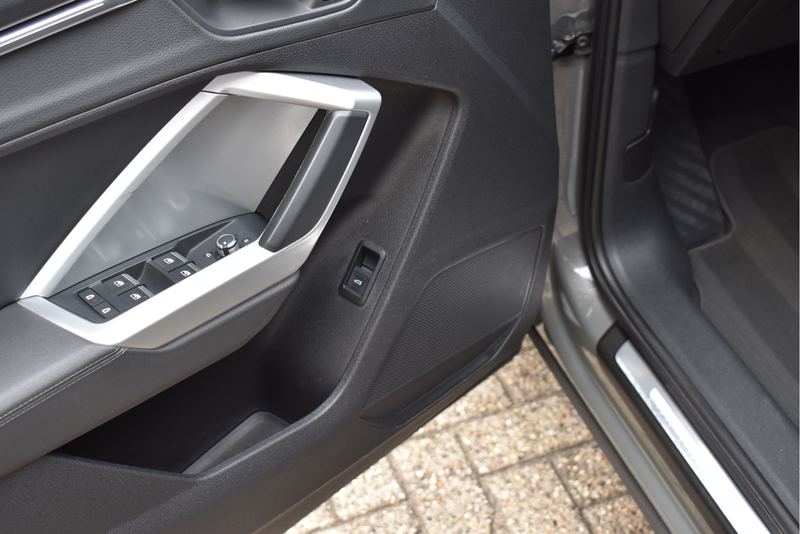 Audi Q3 35 TFSI Black Edition Navi Sfeer Full Led Apple Ca — photo 14