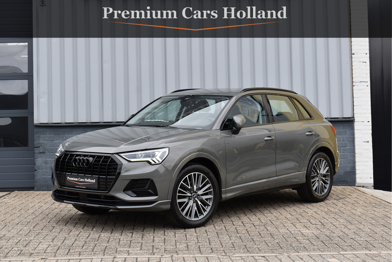 Audi Q3 35 TFSI Black Edition Navi Sfeer Full Led Apple Ca