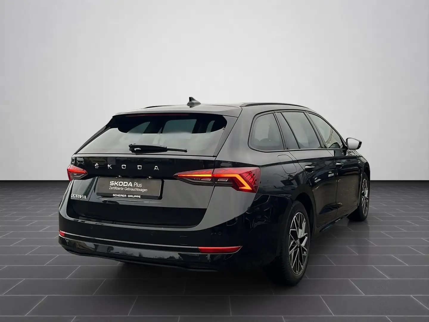 Skoda Octavia Combi 1.0 TSI Clever Smart Link, Massage Noir - 2