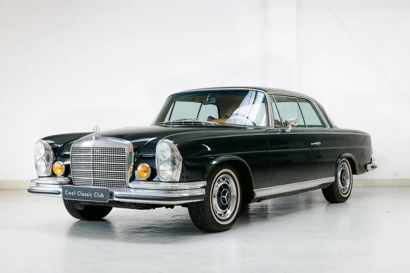 Mercedes-Benz 280 280SE 3.5 - Dunkelolivgrün - A/C - Full History Pr Groen - 1
