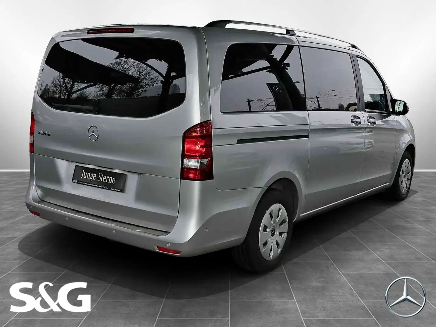Mercedes-Benz V 220 d RISE Lang Plateado - 2