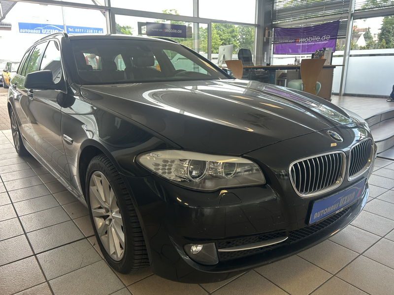 BMW 525 d Touring Xenon T-Leder Navi AHK SHZ RFK LM — photo 3