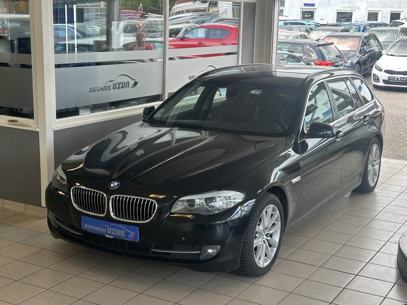 BMW 525 d Touring Xenon T-Leder Navi AHK SHZ RFK LM — photo 2