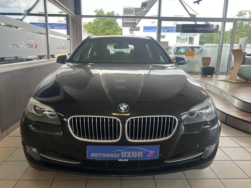 BMW 525 d Touring Xenon T-Leder Navi AHK SHZ RFK LM — photo 4