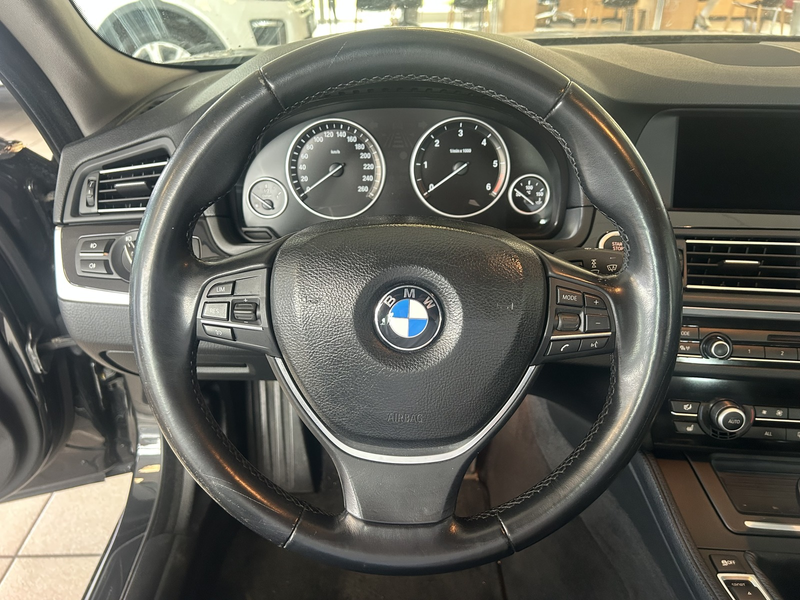 BMW 525 d Touring Xenon T-Leder Navi AHK SHZ RFK LM — photo 13