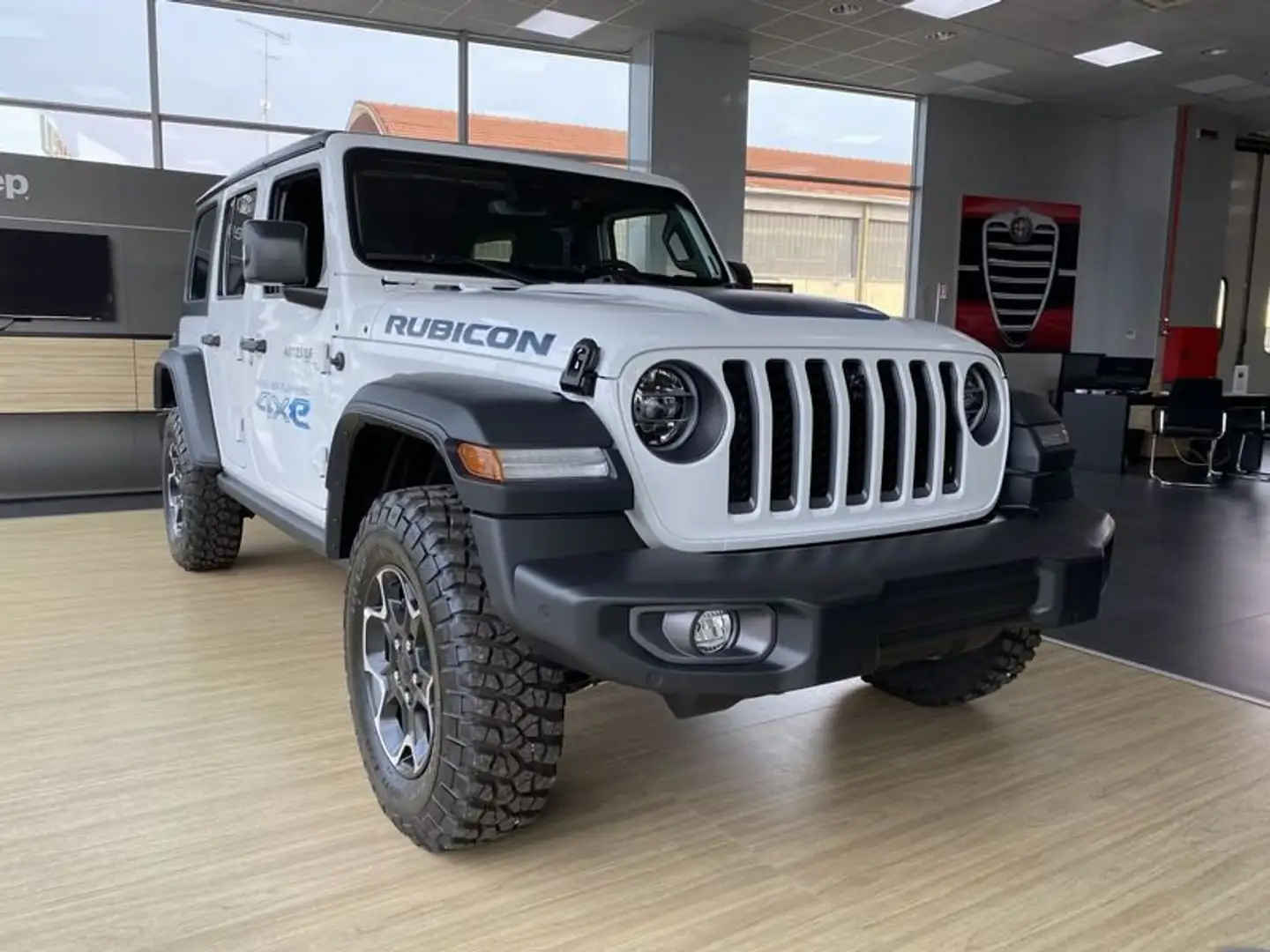 Jeep Wrangler Unlimited 2.0 PHEV ATX 4xe Rubicon Bianco - 2