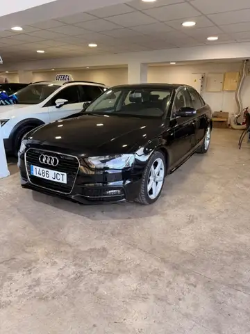 Audi A4 2.0TDI CD 150 S line edition (4.75)