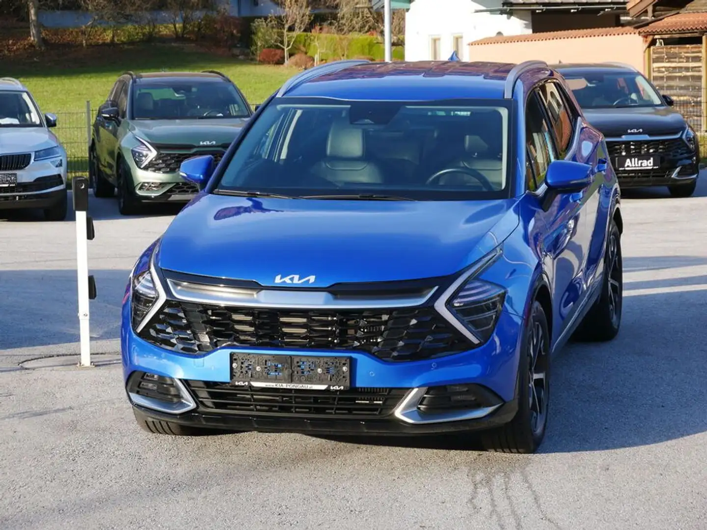 Kia Sportage 1,6 CRDI 48V Gold AWD Blau - 2