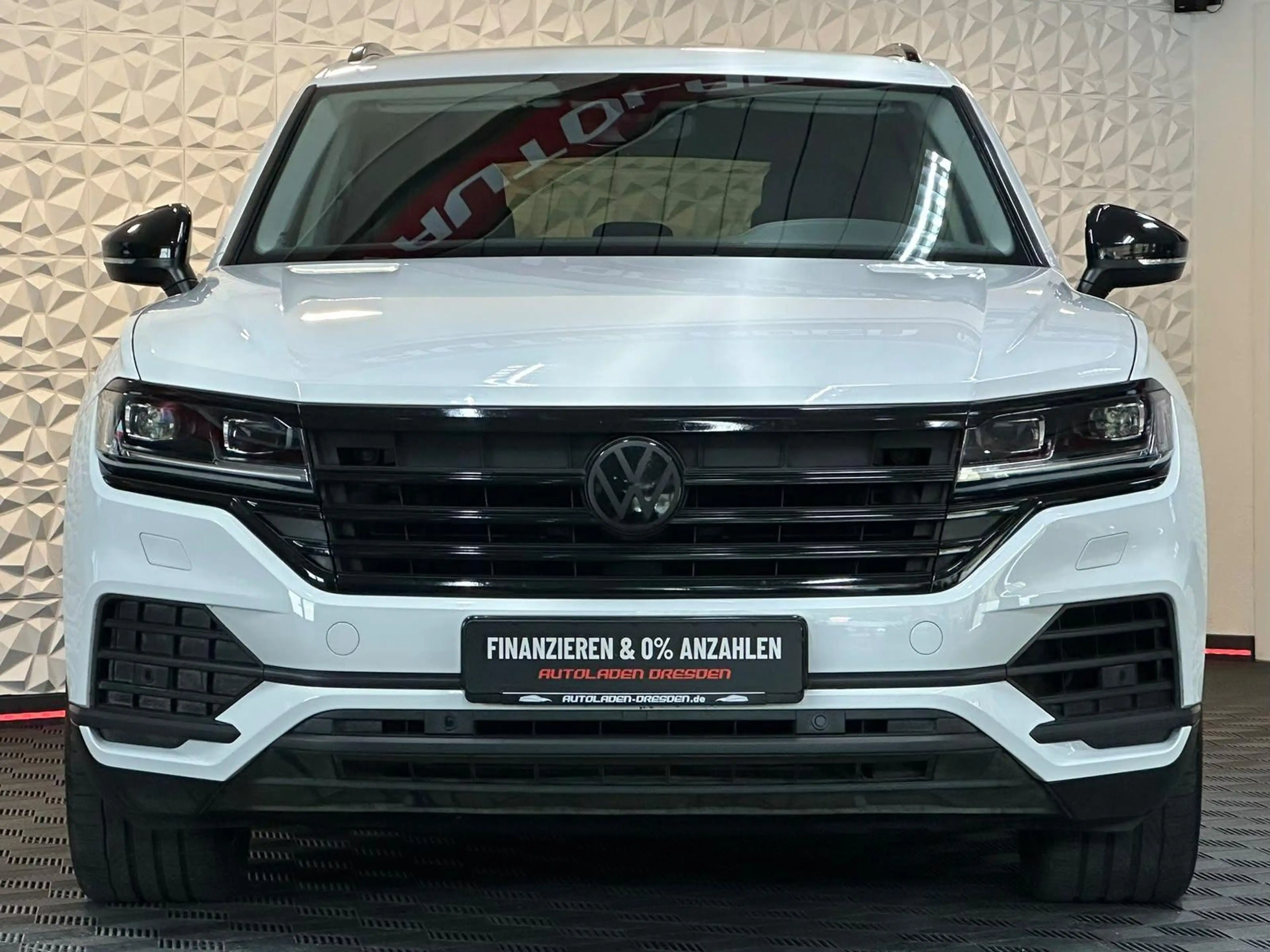 Volkswagen Touareg 3.0TDI 4M LUFT#LED#4xSHZ#ACC#AHK#SPUR — photo 3