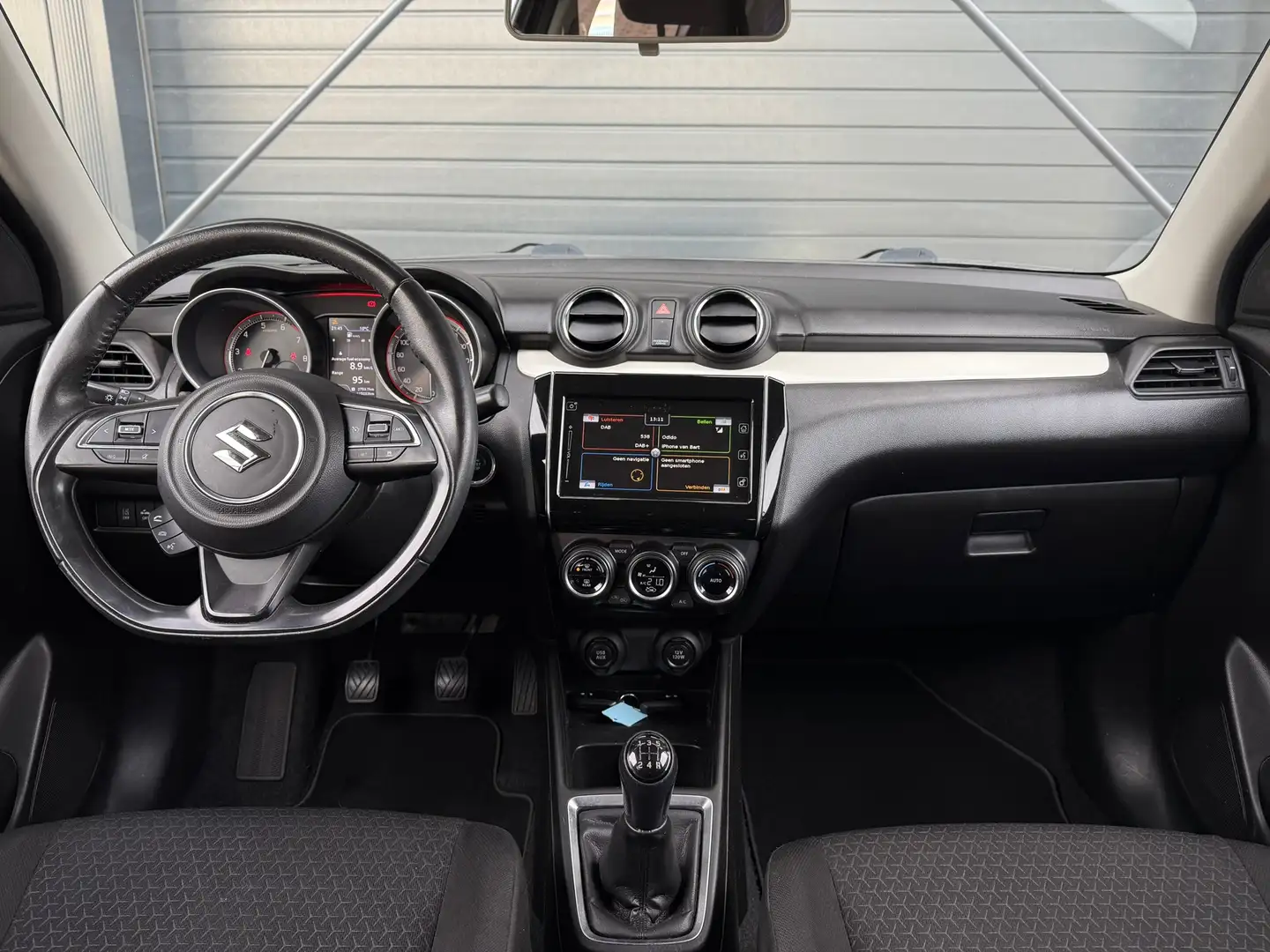 Suzuki Swift 1.2 Stijl Smart Hybrid, Stoelverw., Camera, Adapti Negro - 2