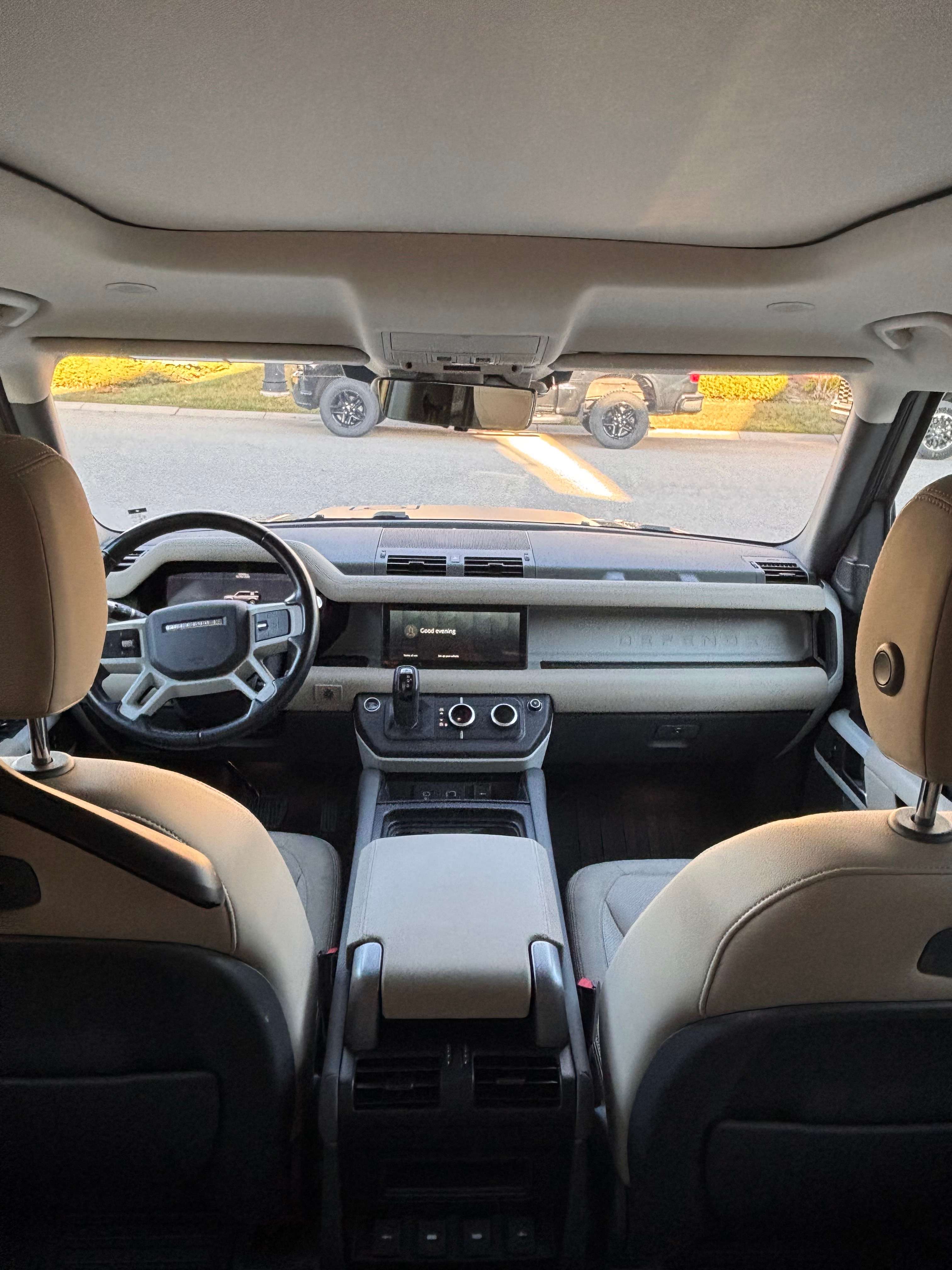 2020 Land Rover Defender First Edition thumb 6