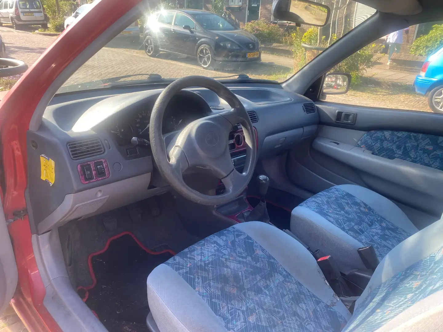 Toyota Starlet Starlet 1.3-16V Black Rood - 2