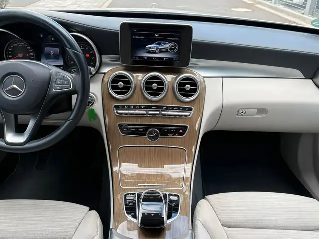 Mercedes-Benz C-Class view 16