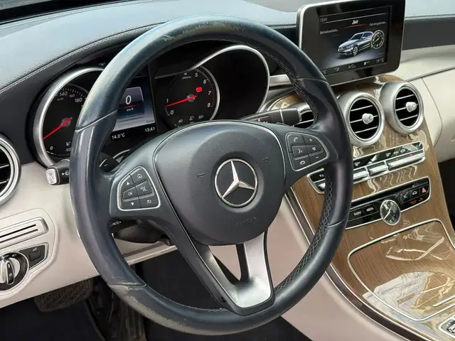 Mercedes-Benz C-Class view 10