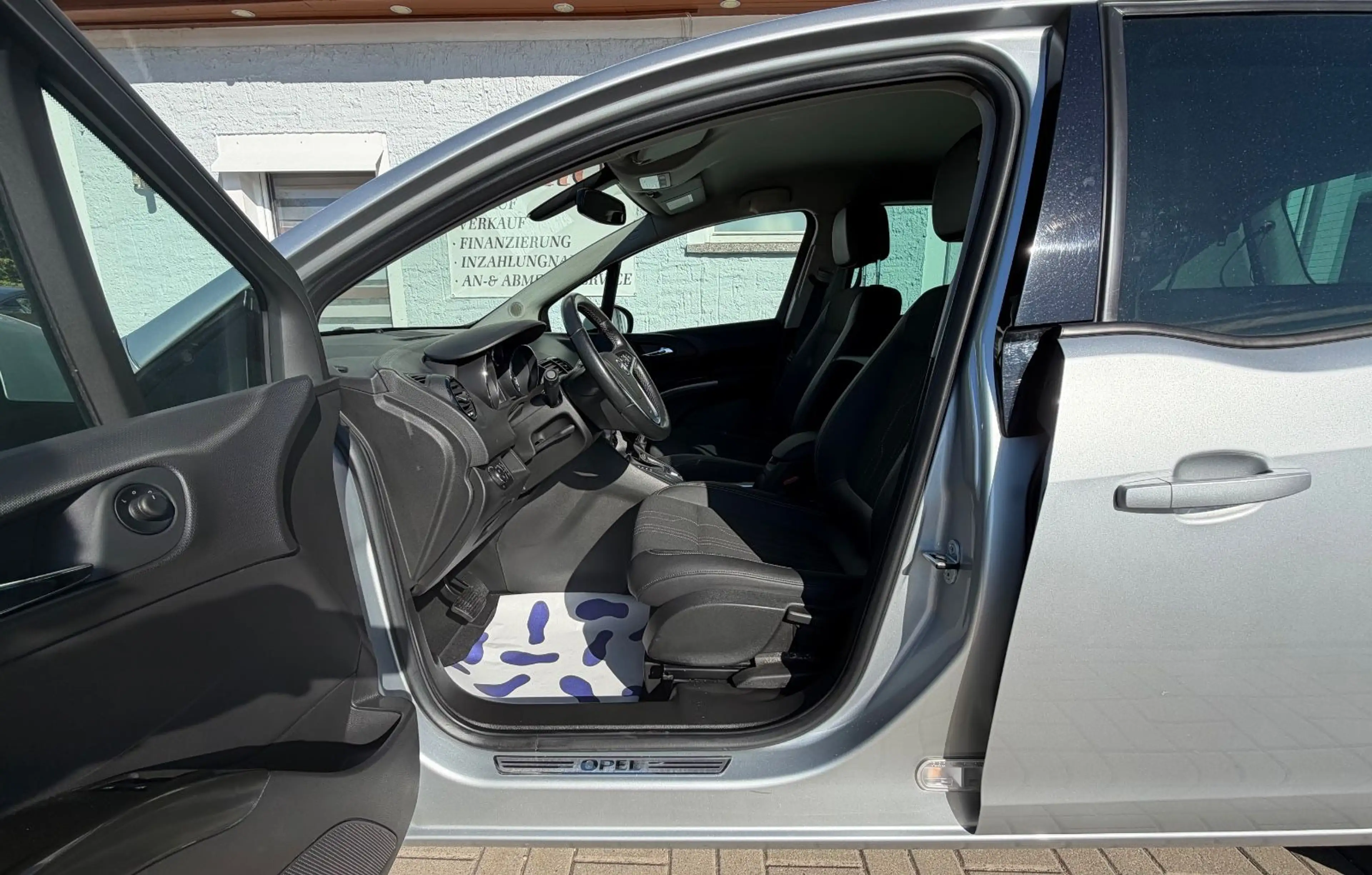 Opel Meriva B 150 Jahre Opel — photo 9