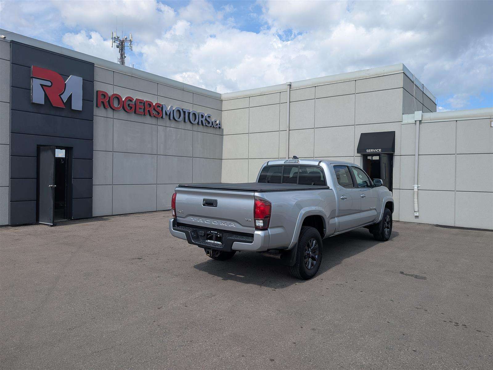 2022 Toyota Tacoma CREW CAB - REVERSE CAM - TECH FEATS — снимка 1