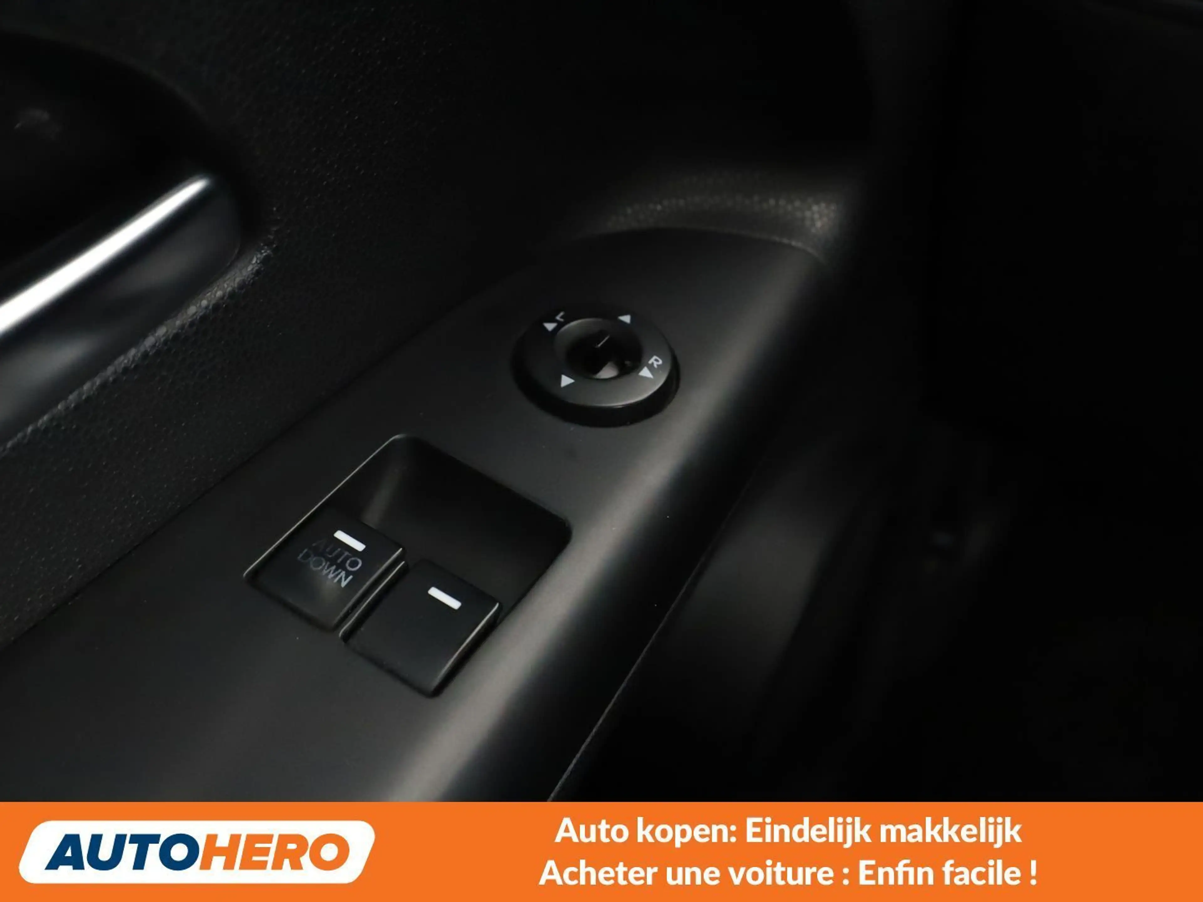 Kia Venga 1.4 Active — photo 12