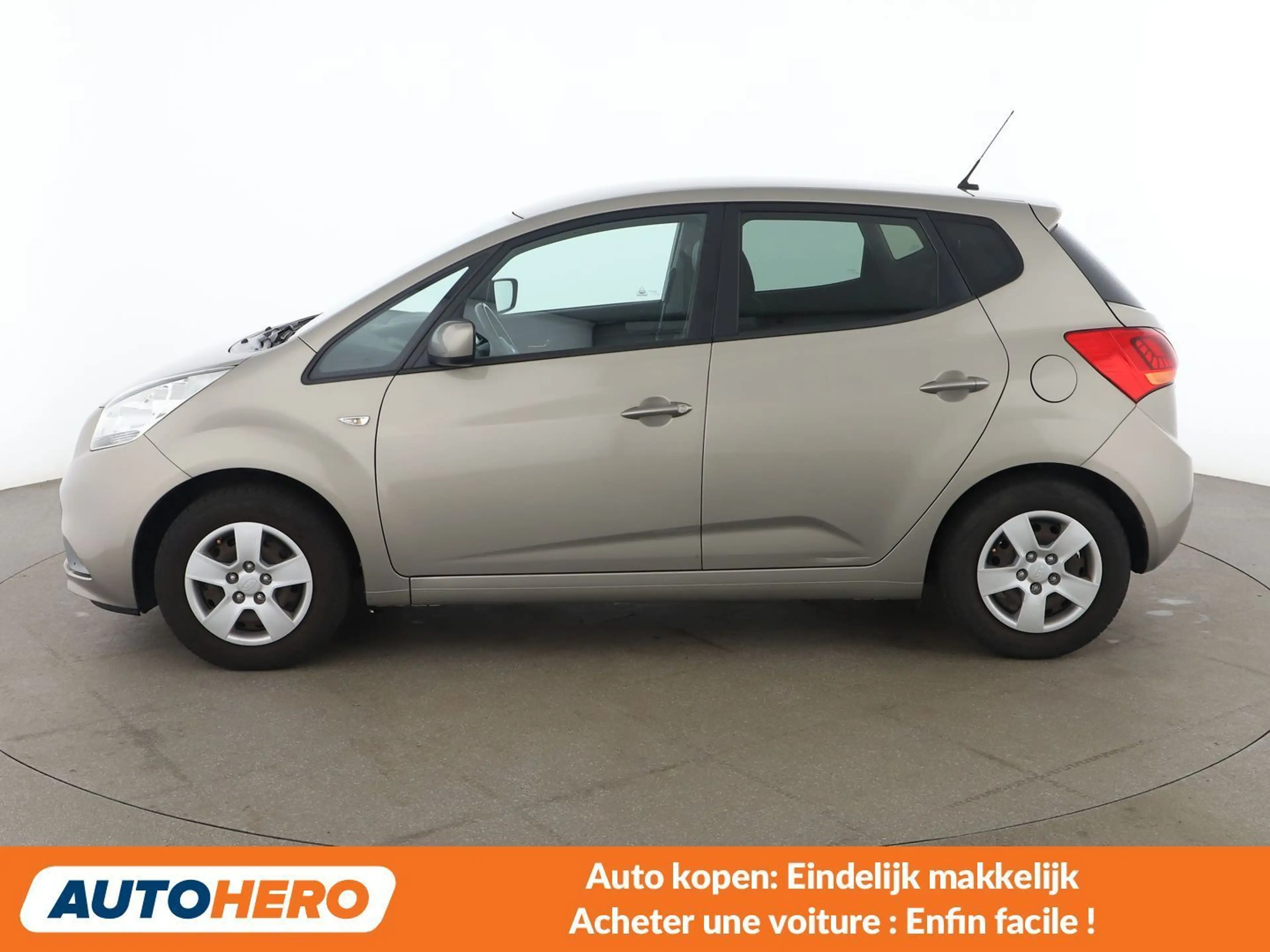 Kia Venga 1.4 Active — photo 3