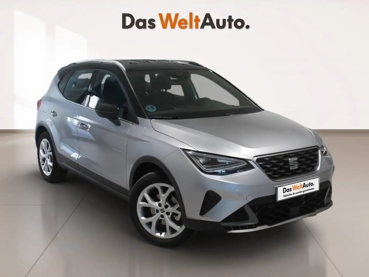 SEAT Arona 1.5 TSI S&S FR DSG7 XM 150 Plateado - 1
