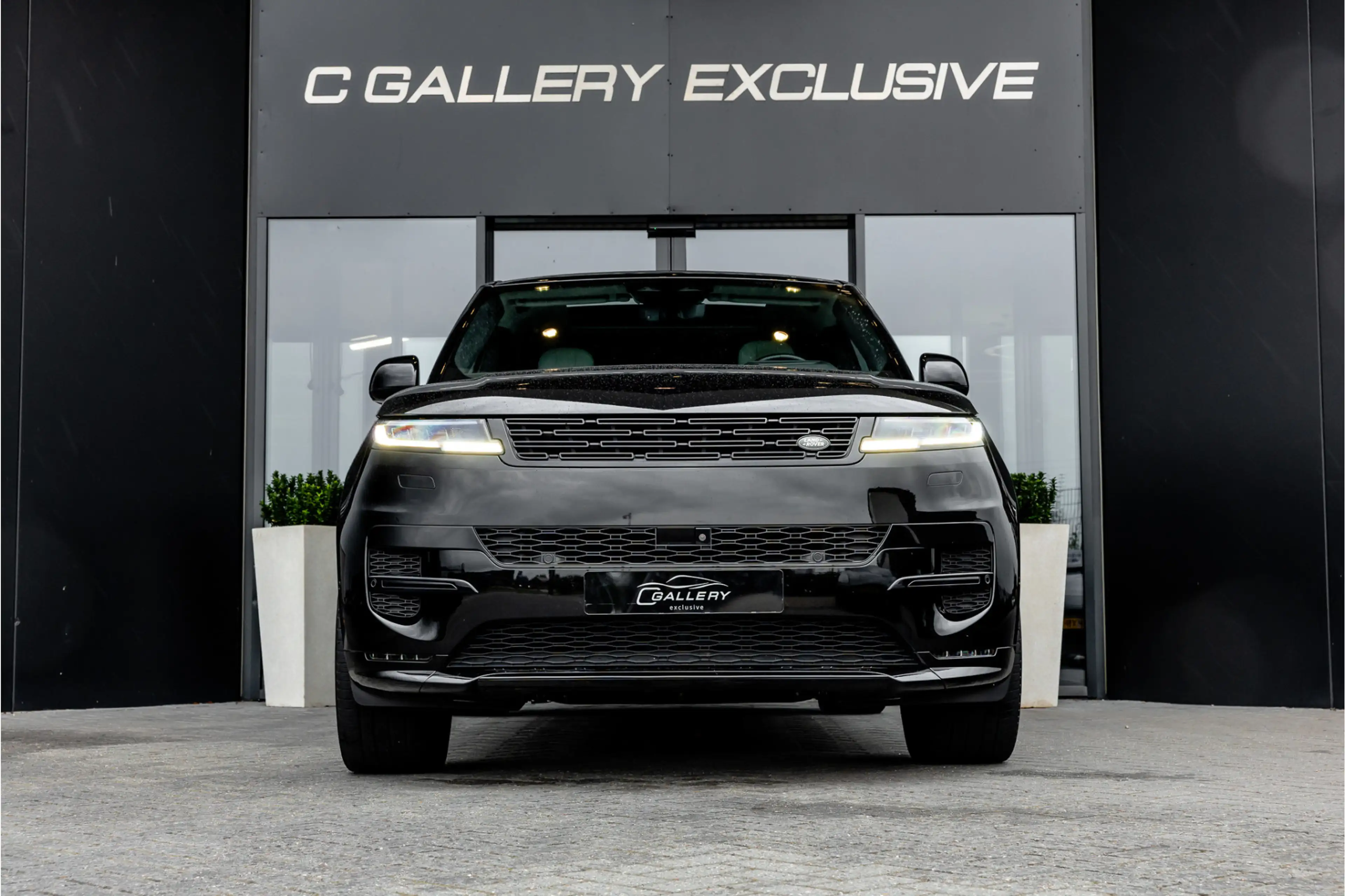 Land Rover Range Rover Sport 3.0 P510e First Edition - Panorama | Meridian | 4x — photo 2