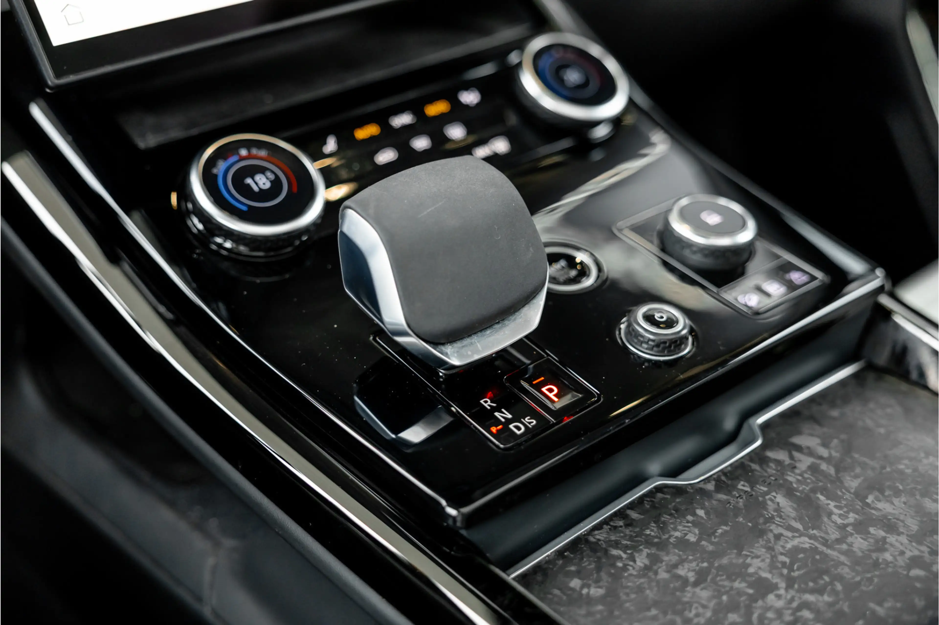 Land Rover Range Rover Sport 3.0 P510e First Edition - Panorama | Meridian | 4x — photo 23