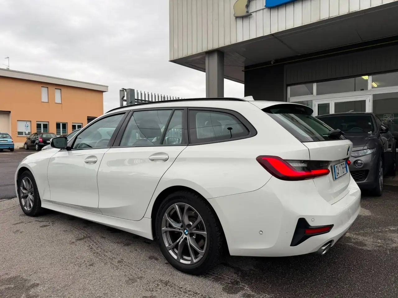 BMW 320 Touring 320d Touring Sport auto, миниатюра 6