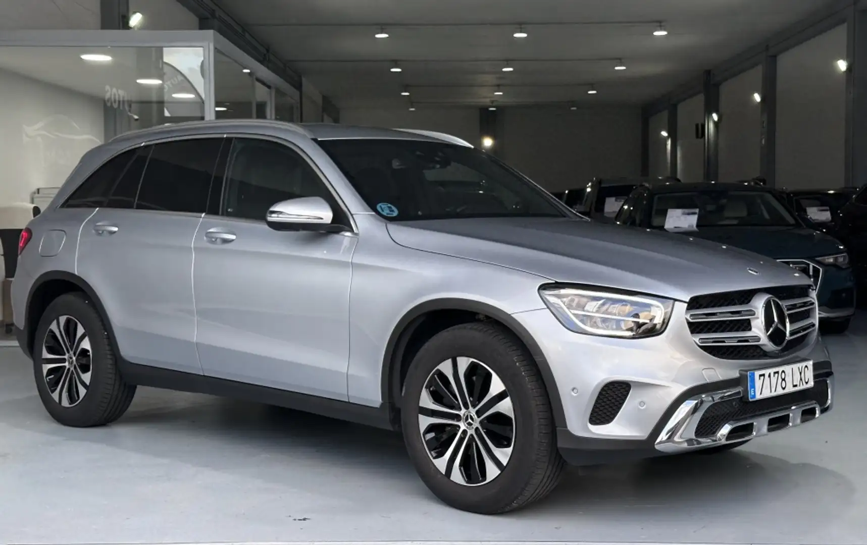 Mercedes-Benz GLC 220 220d 4Matic 9G-Tronic Gris - 2
