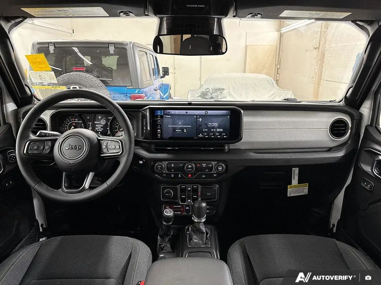 Jeep Gladiator photo Jeep Gladiator