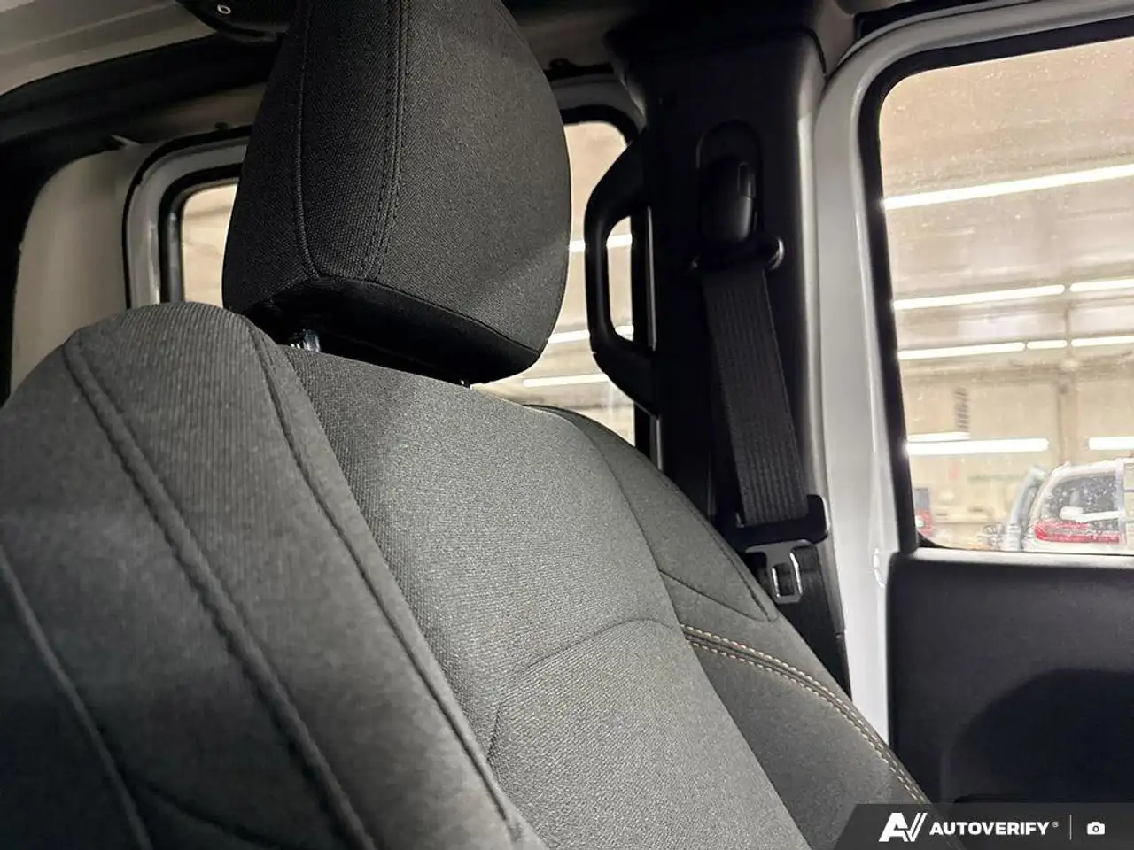 Jeep Gladiator photo Jeep Gladiator