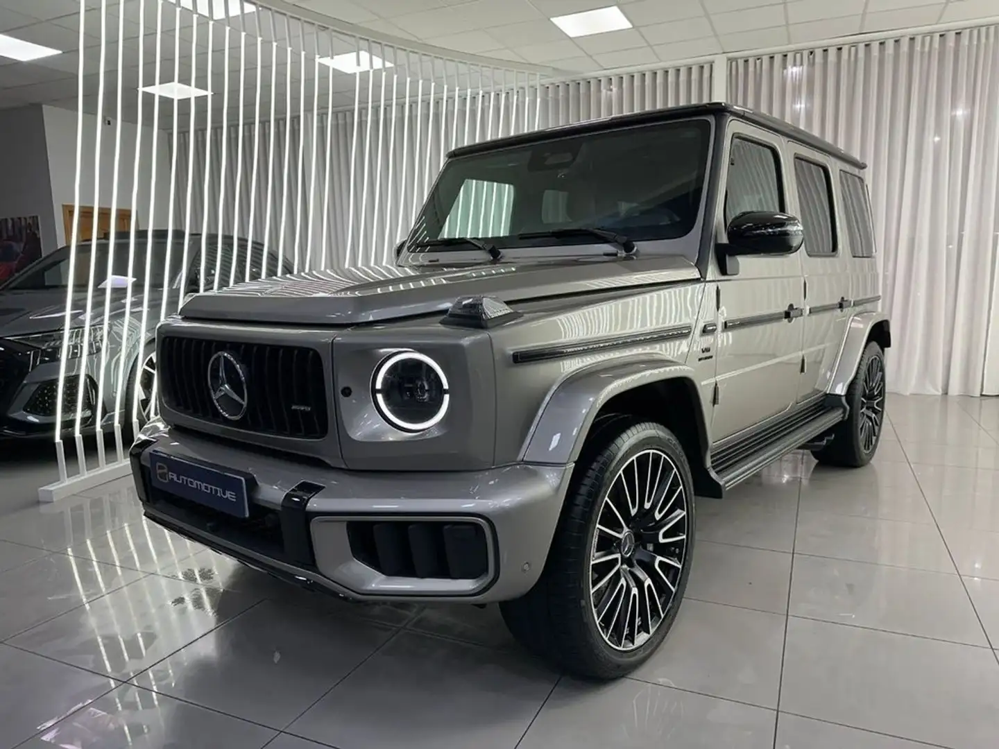 Mercedes-Benz G MercedesAMG 63 Gris - 1