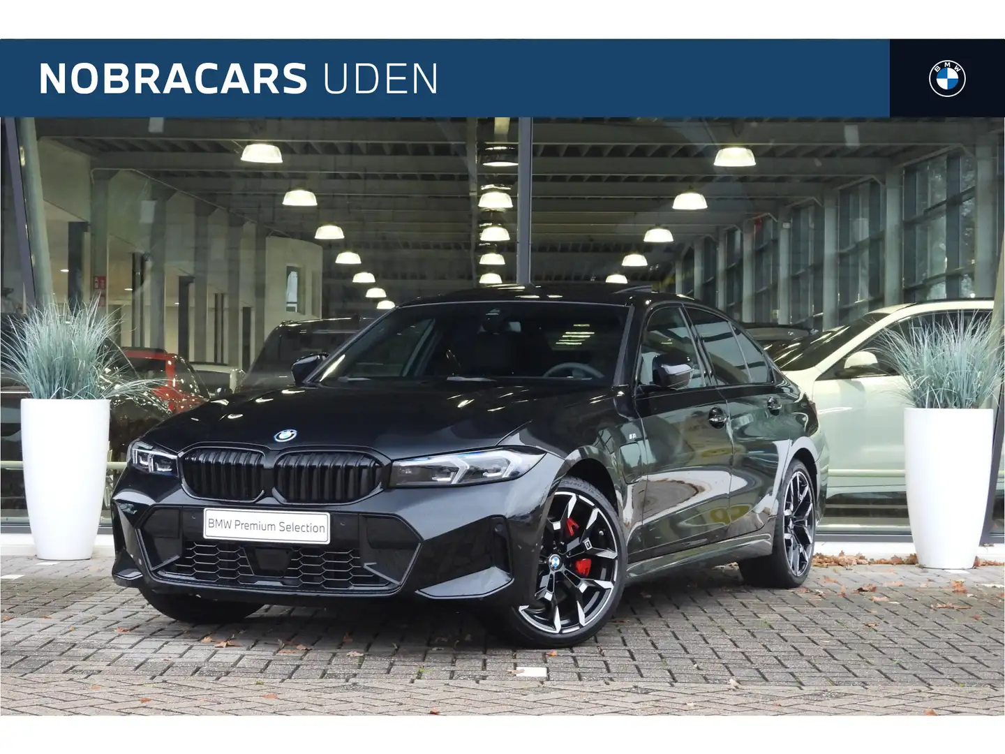 BMW 330 3 Serie 330e M Sport Automaat / Schuif-kanteldak / Nero - 1