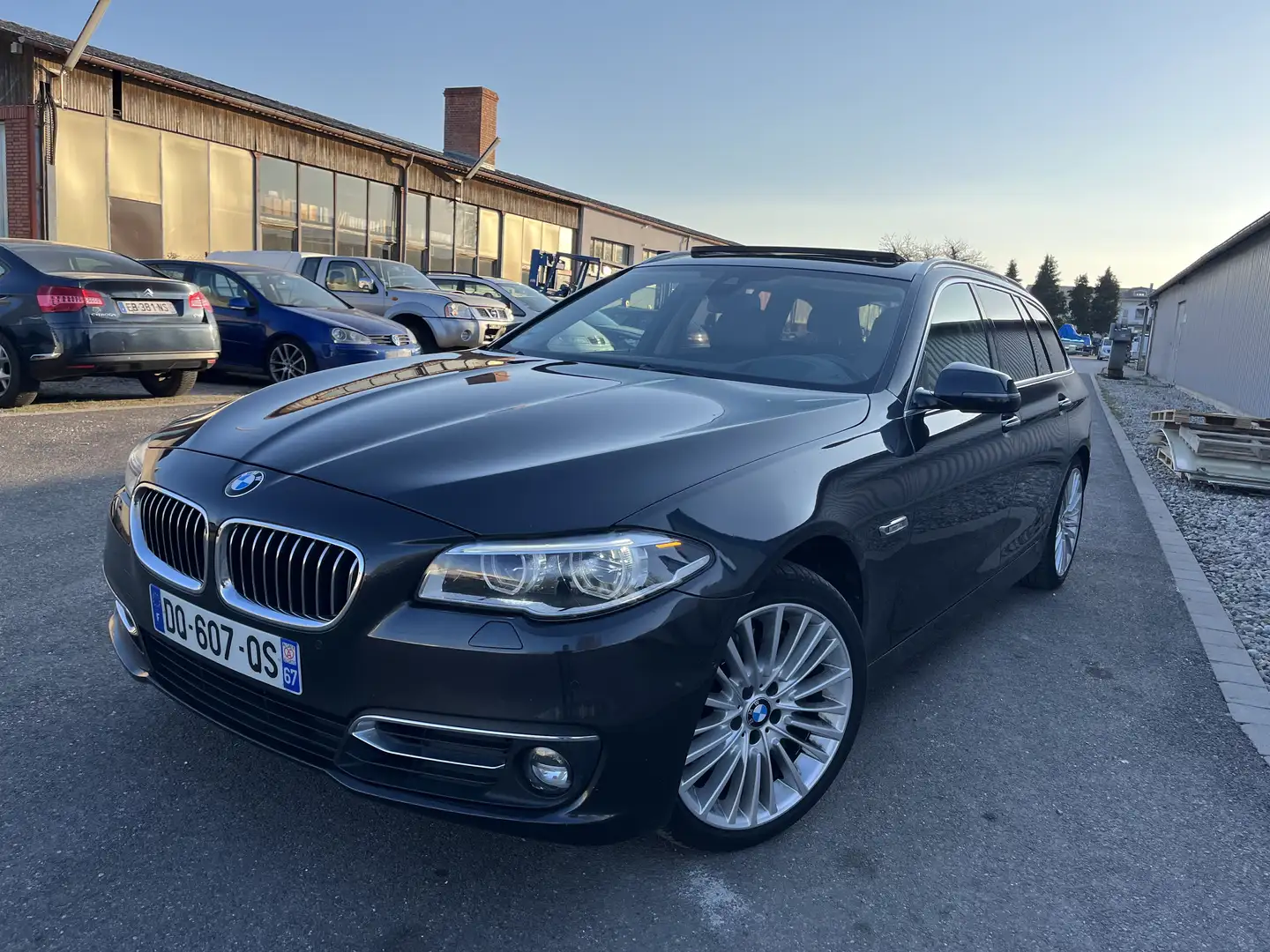 BMW 535 Touring 535d xDrive 313 ch Luxury A - 2