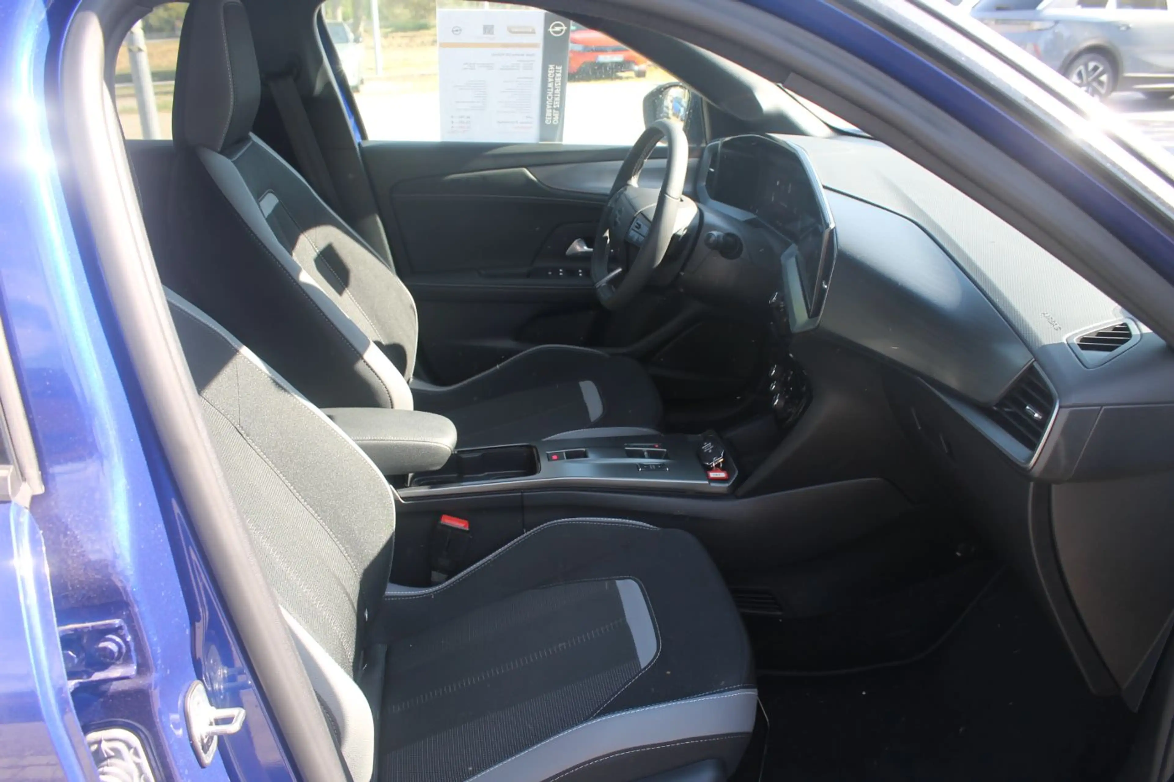 Opel Mokka GS Hybrid SHZ|NAVI|LRHZ|KLIMAAUTOMATIK|PDC — photo 7