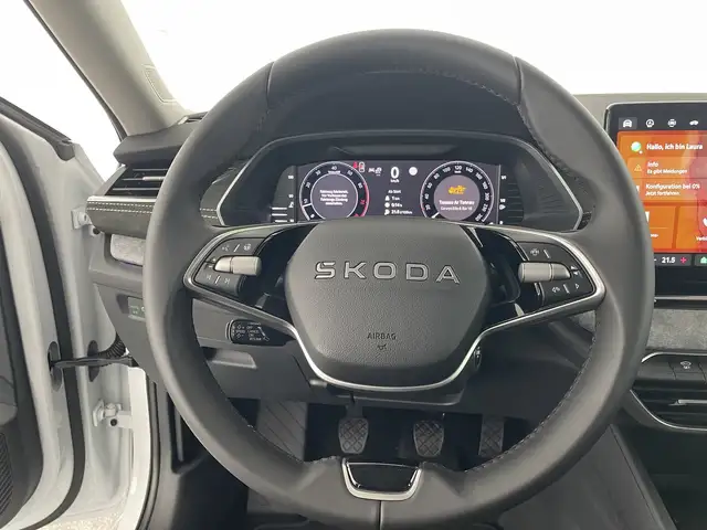 Skoda Octavia view 12