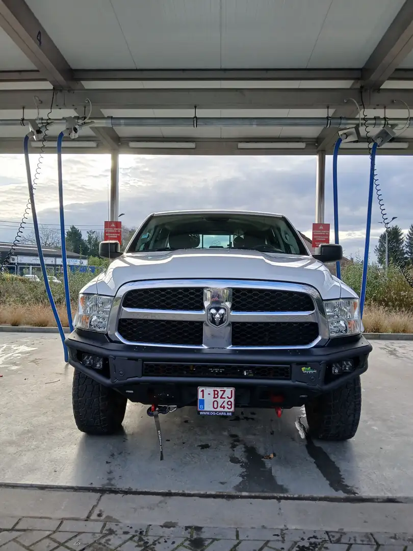 Dodge RAM - 1