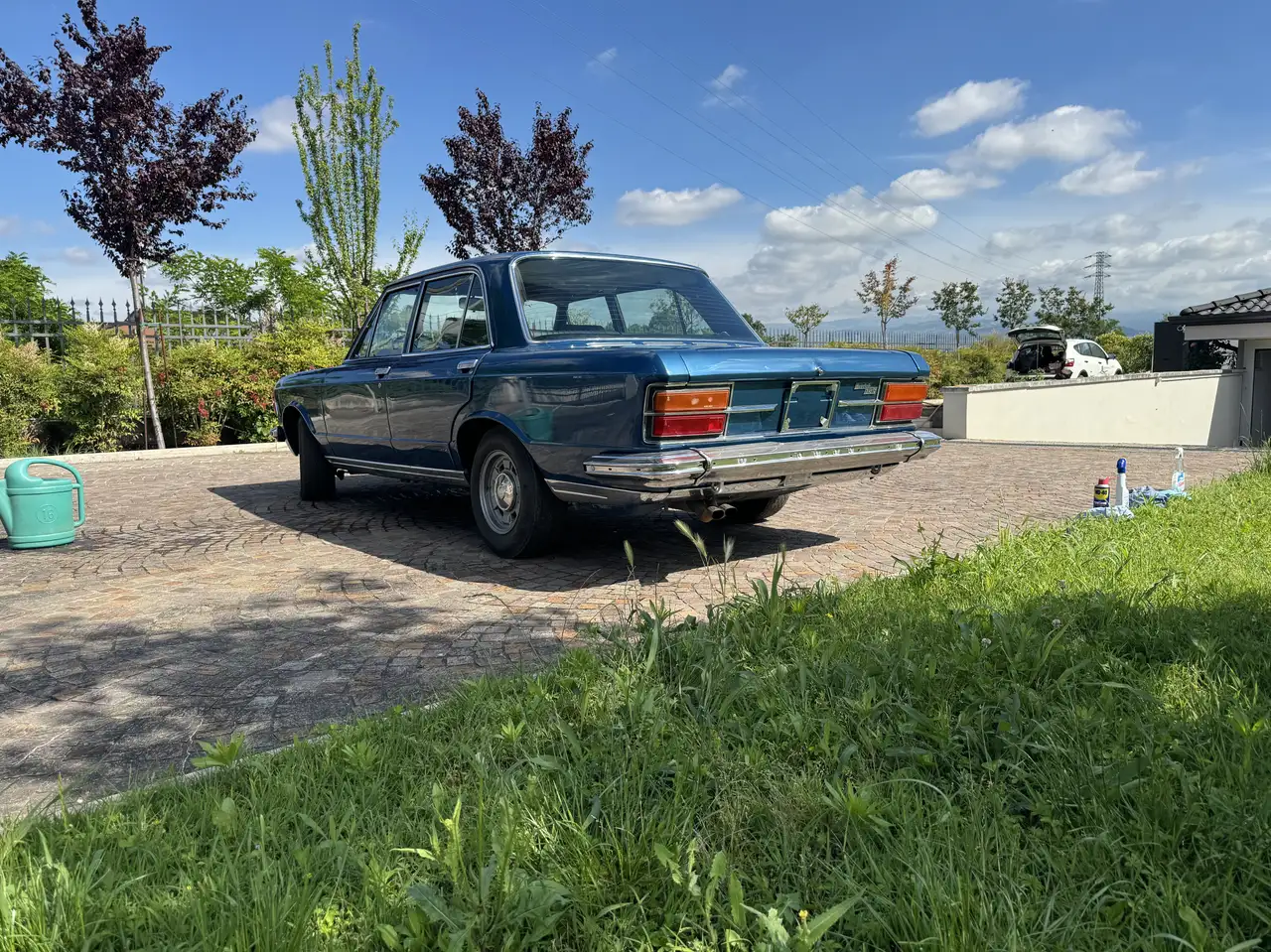 Fiat 130 Berlina, foto 4